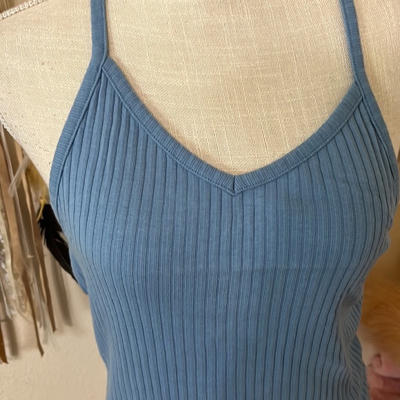 Newport News Powder Blue Halter Top/ 100% Cotton/ Large - Picture 3 of 6
